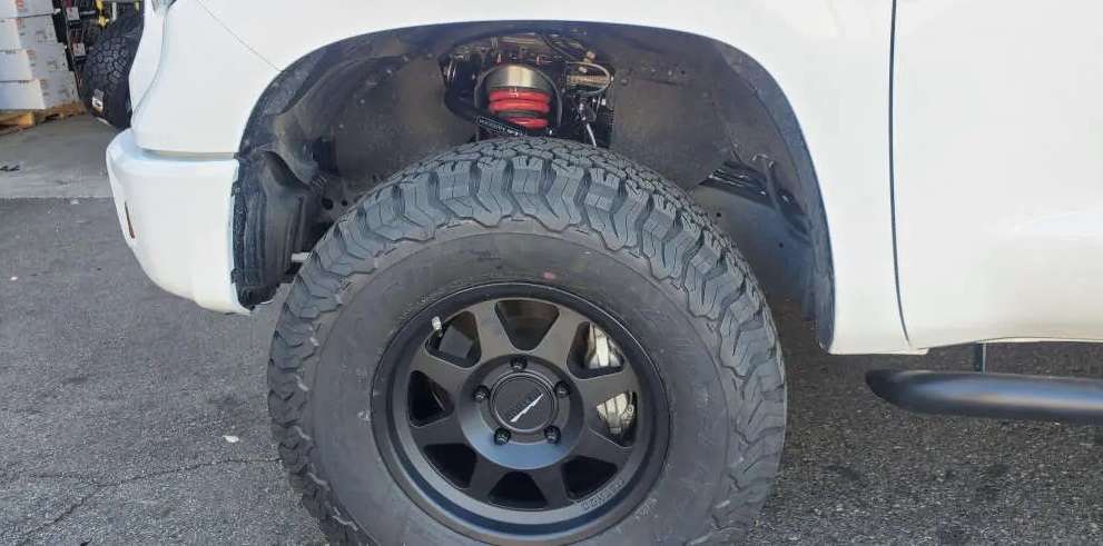 2020 Toyota Tundra - Image 5