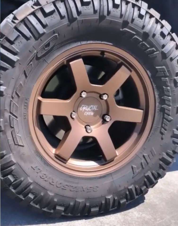 2017 Toyota Tundra - Image 5