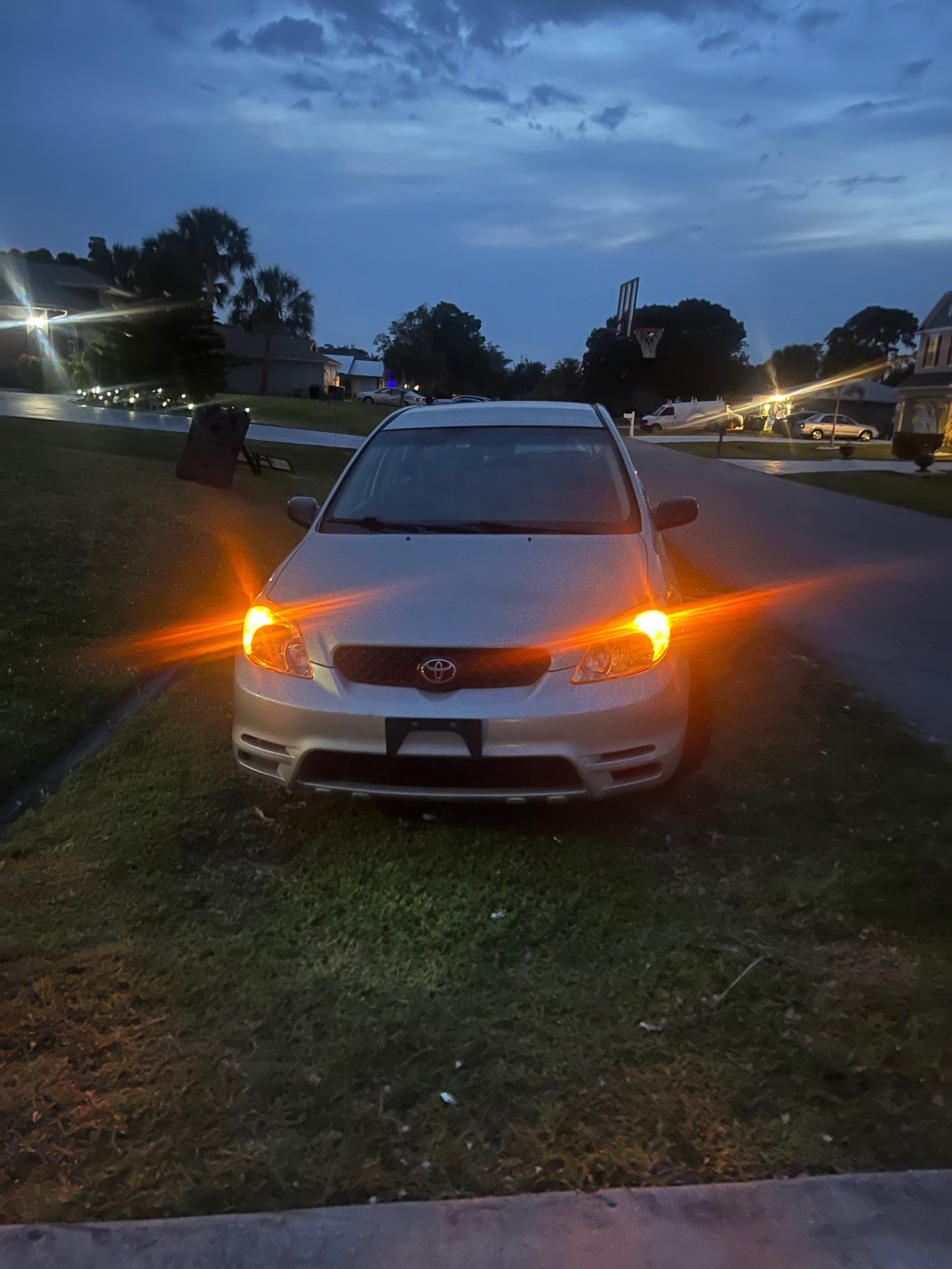 2004 Toyota Matrix - Image 1