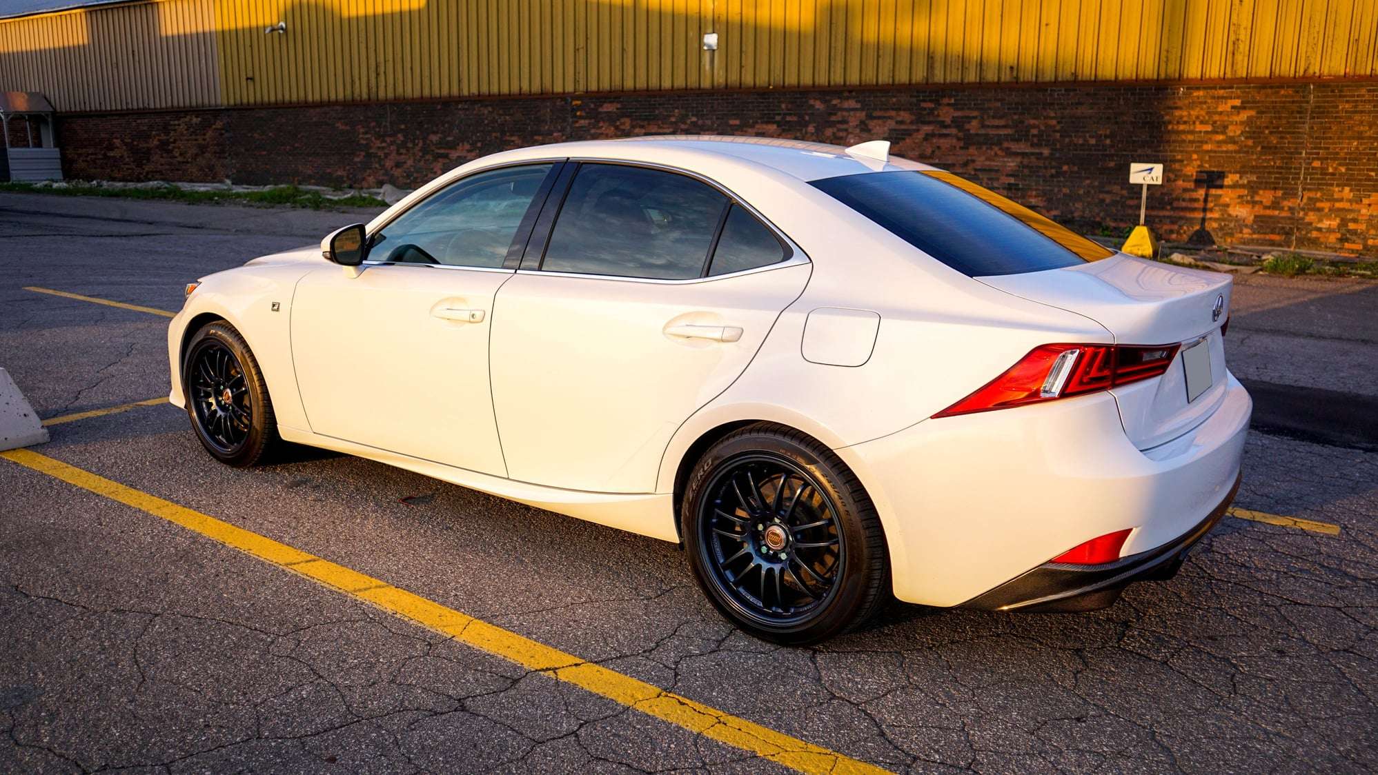 2015 Lexus RC F - Image 4