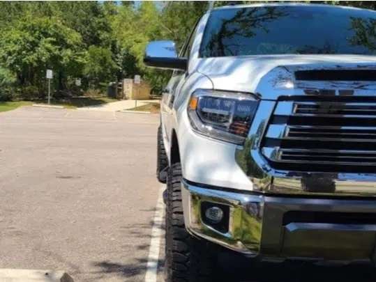 2019 Toyota Tundra - Image 3