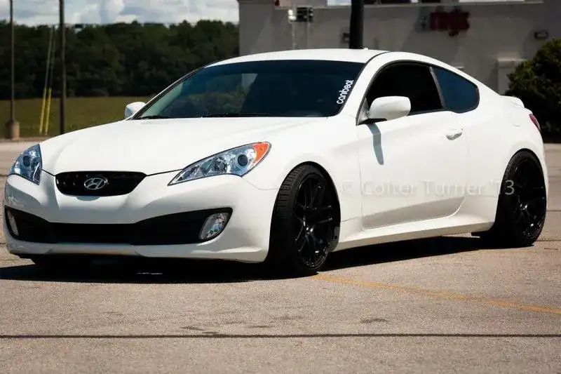 2011 Hyundai Genesis Coupe - Image 1