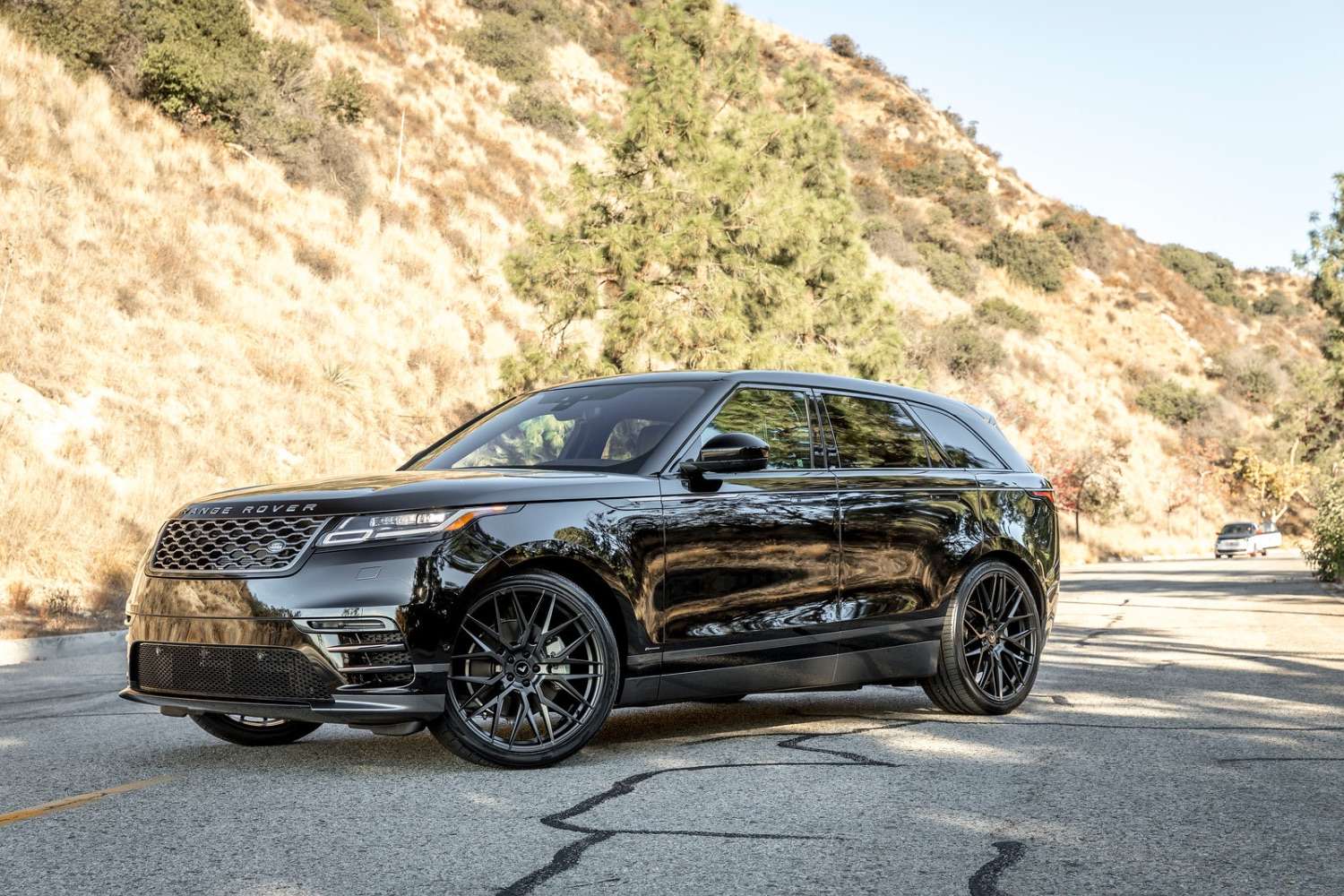 2018 Land Rover Range Rover Velar - Image 1