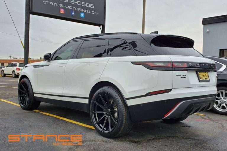 2021 Land Rover Range Rover Velar - Image 4