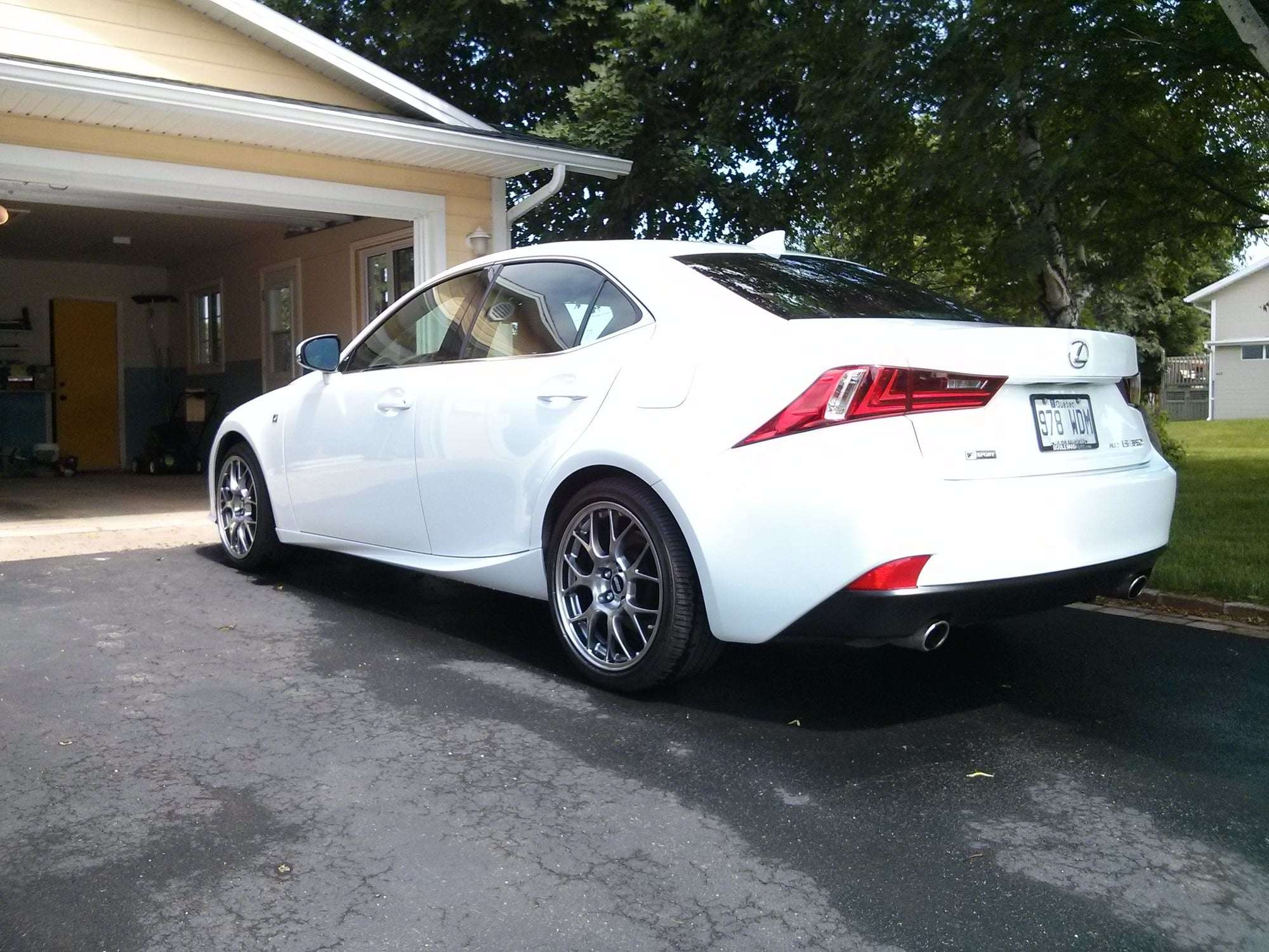 2022 Lexus IS500 - Image 1