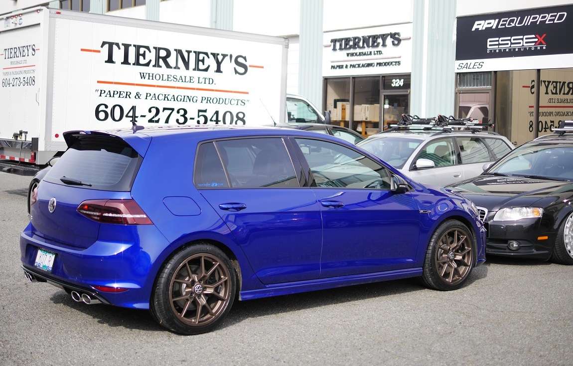 2015 Volkswagen GTI - Image 1