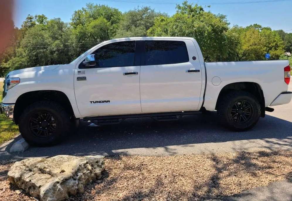 2019 Toyota Tundra - Image 2
