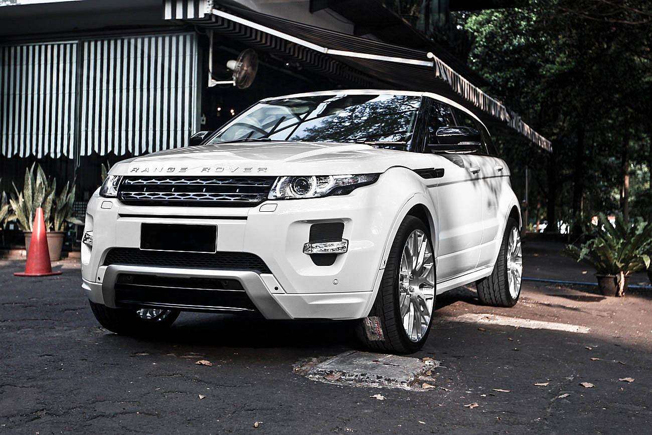 2012 Land Rover Range Rover Evoque - Image 1
