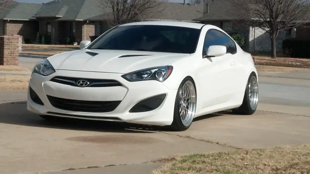 2013 Hyundai Genesis Coupe - Image 1