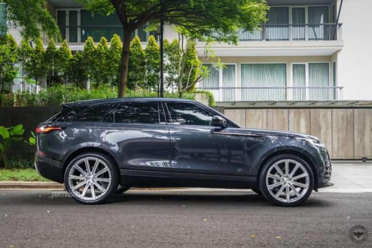 2018 Land Rover Range Rover Velar - Image 5