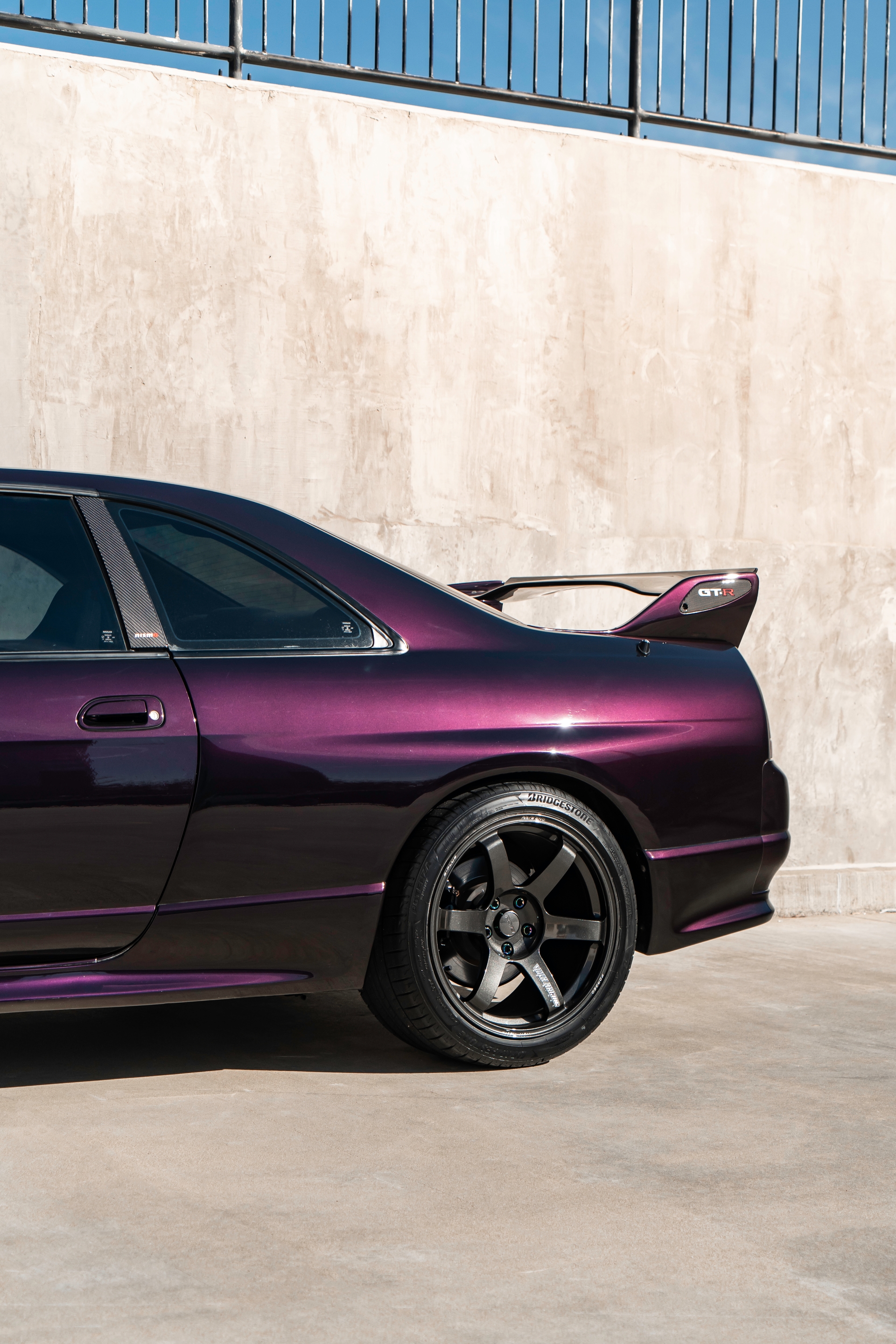 1995 Nissan Skyline - Image 3