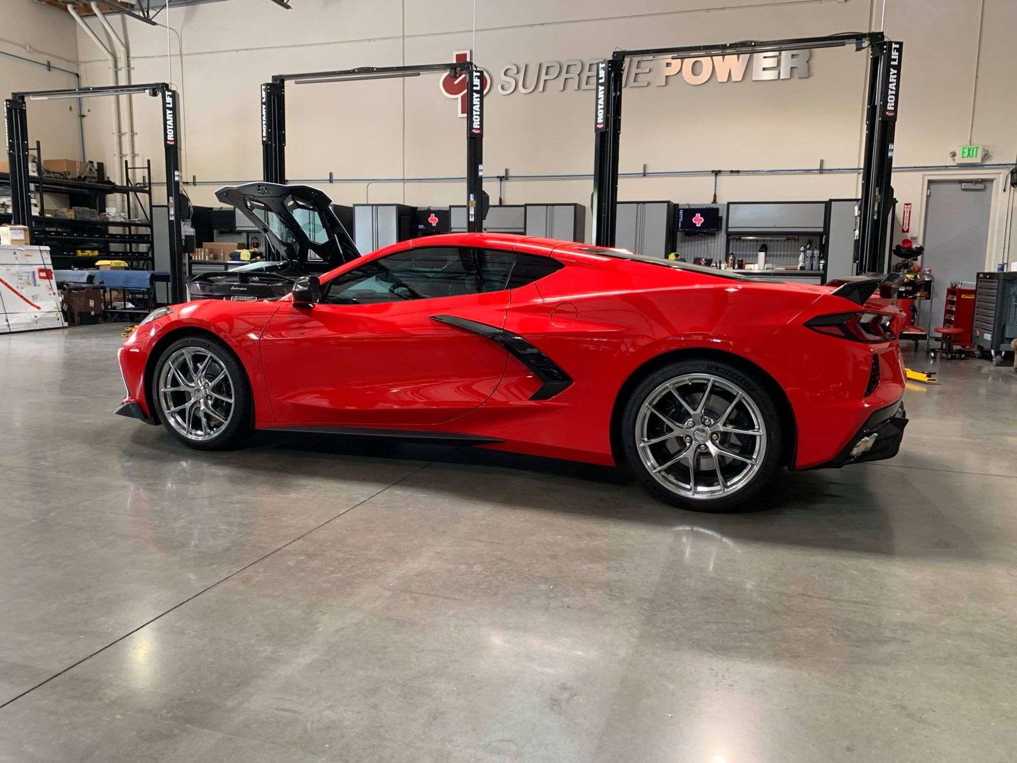 2020 Chevrolet Corvette - Image 2