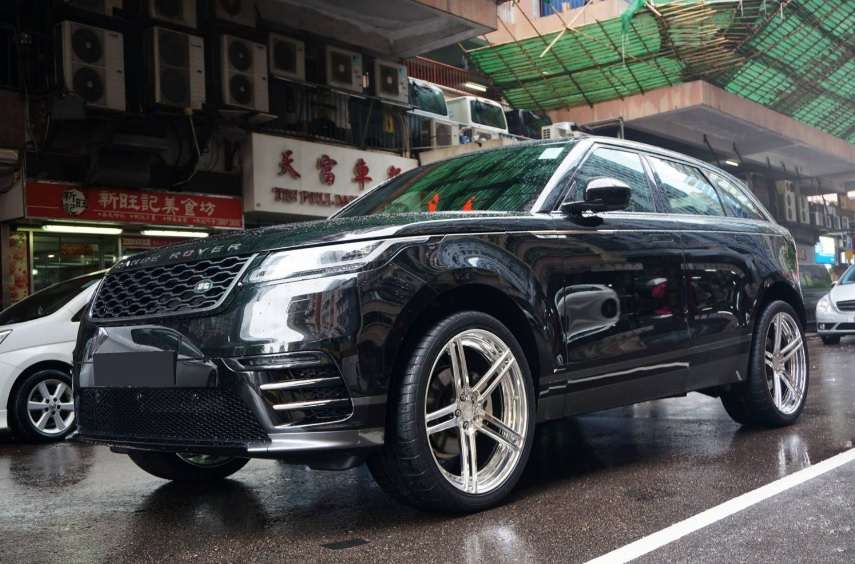 2019 Land Rover Range Rover Velar - Image 1