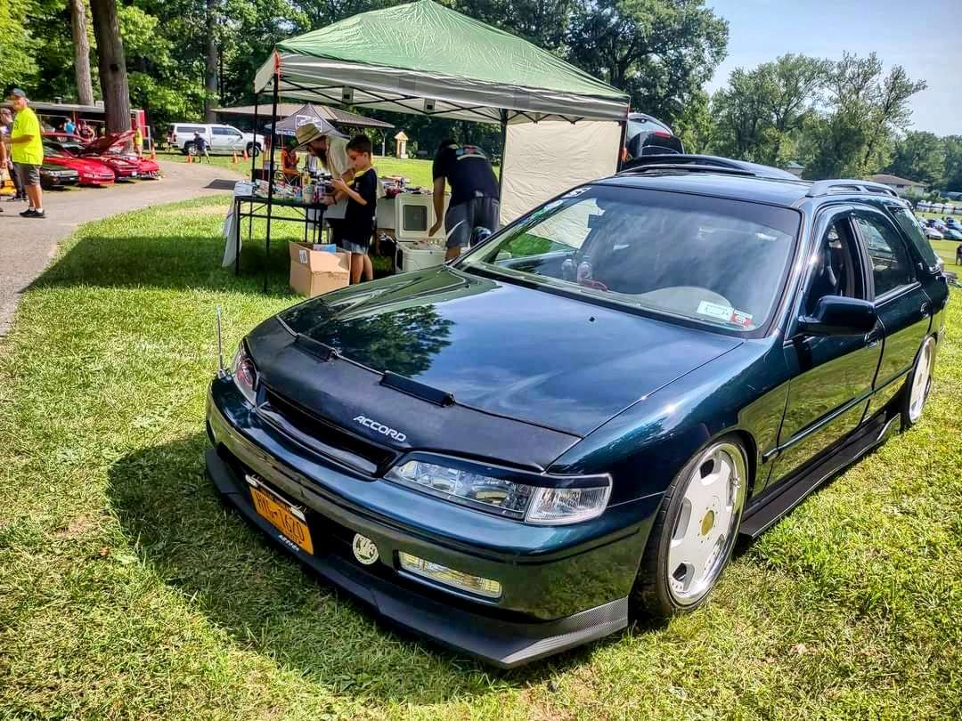 1995 Honda Accord - Image 2