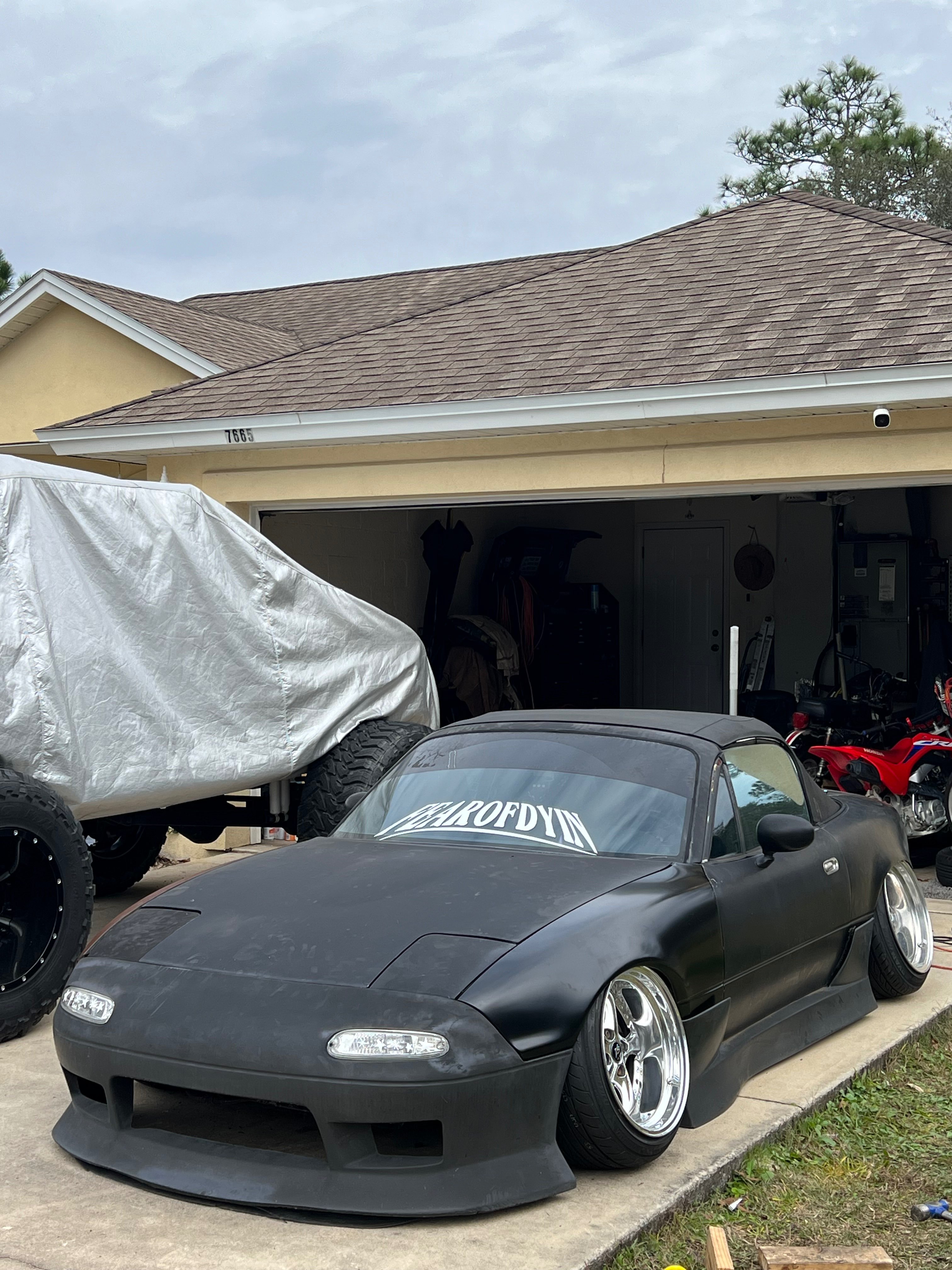 1992 Mazda Miata - Image 1