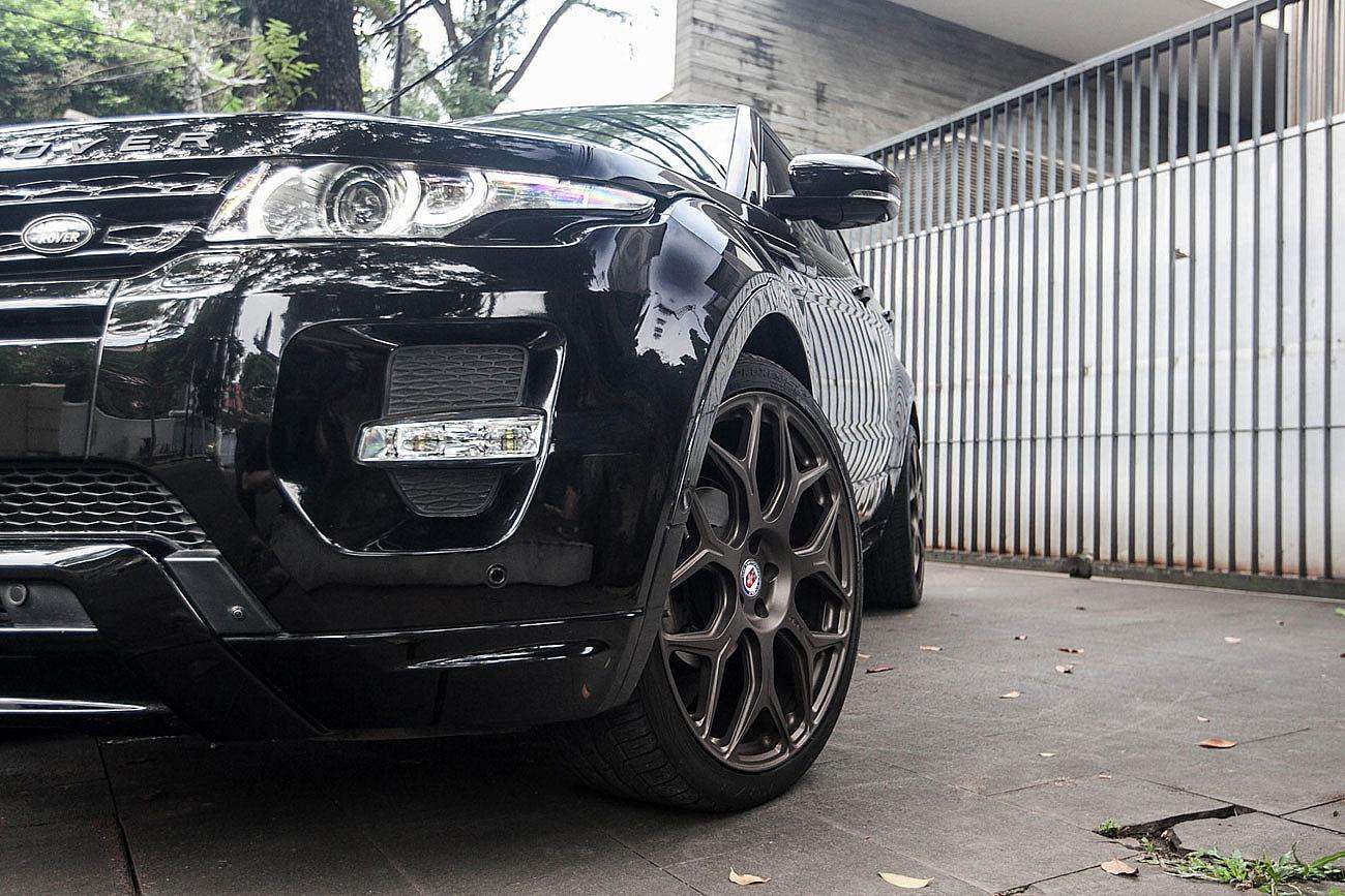 2017 Land Rover Range Rover Evoque - Image 2