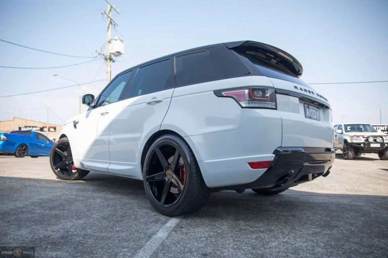 2014 Land Rover Range Rover Sport - Image 4