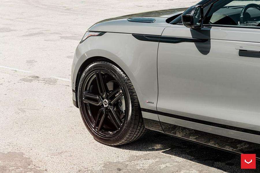 2018 Land Rover Range Rover Velar - Image 5
