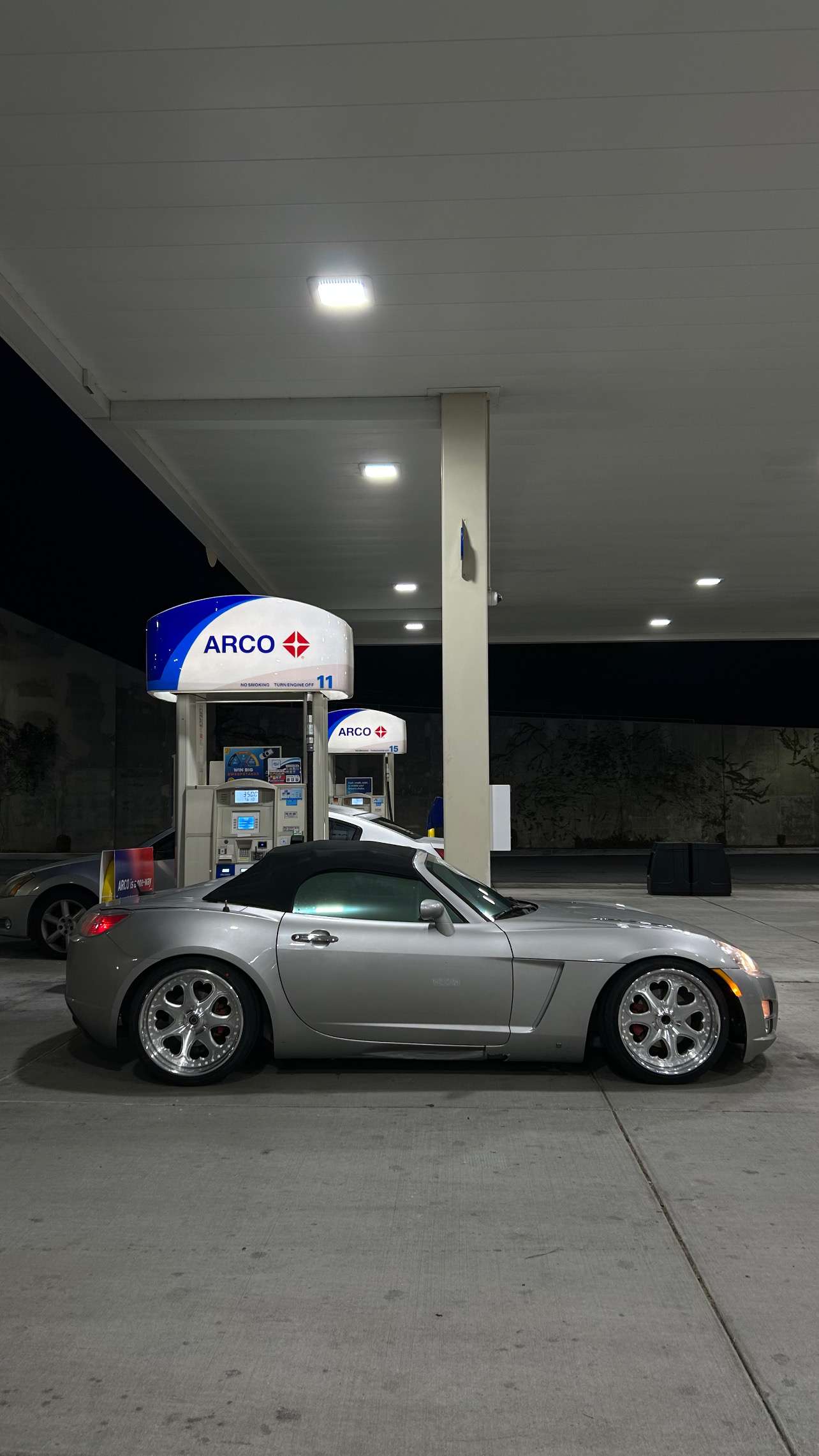 2008 Saturn Sky - Image 3