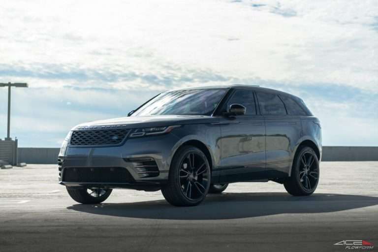 2020 Land Rover Range Rover Velar - Image 2