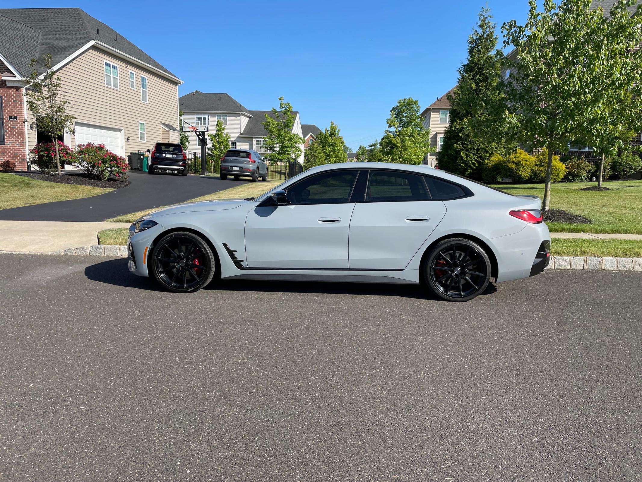 2022 BMW i4 - Image 1