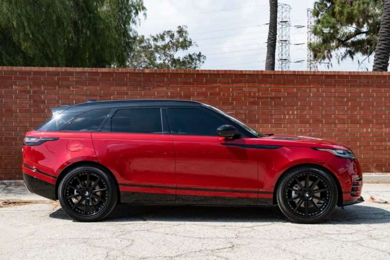 2019 Land Rover Range Rover Velar - Image 3
