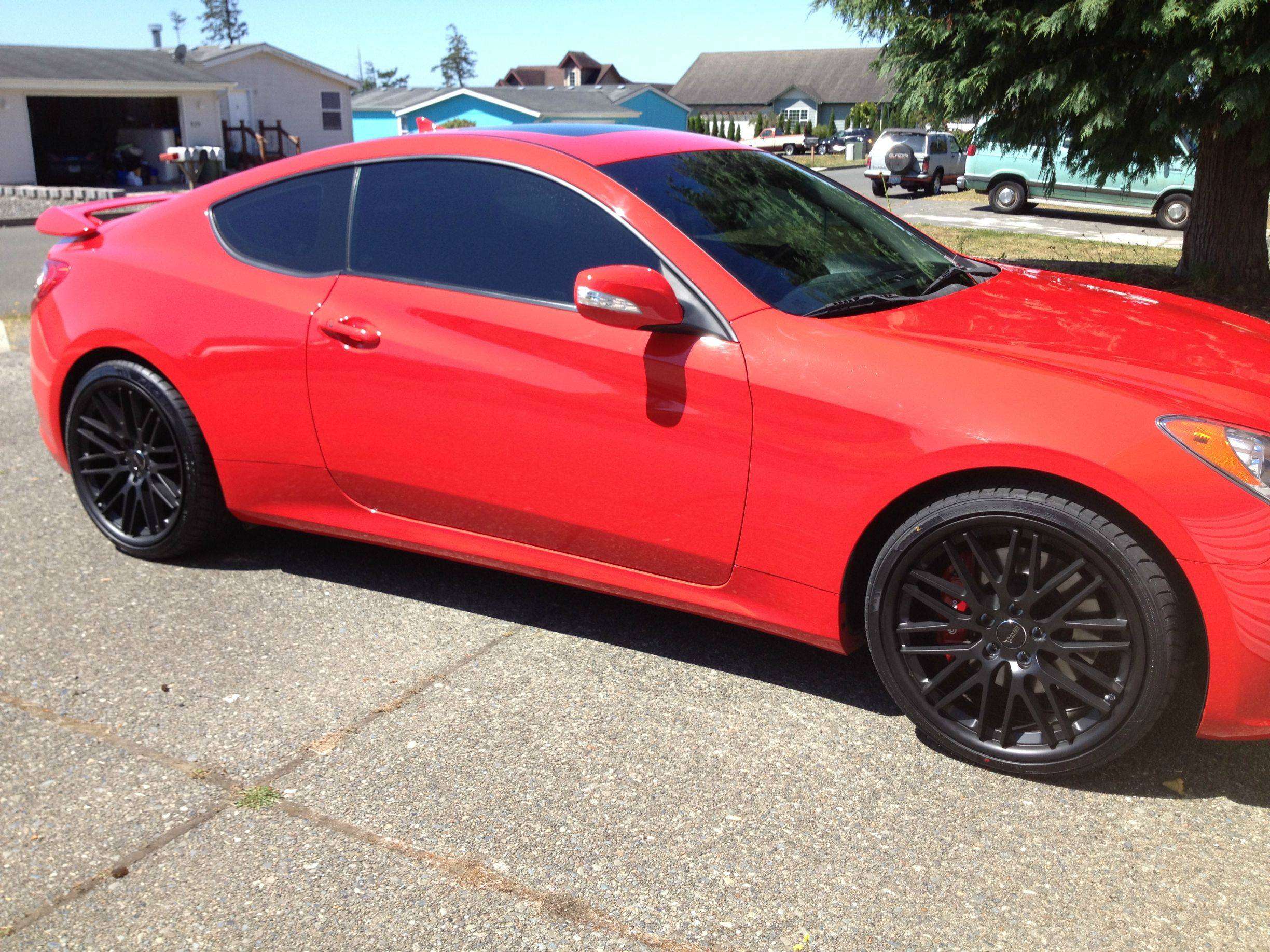 2010 Hyundai Genesis Coupe - Image 1