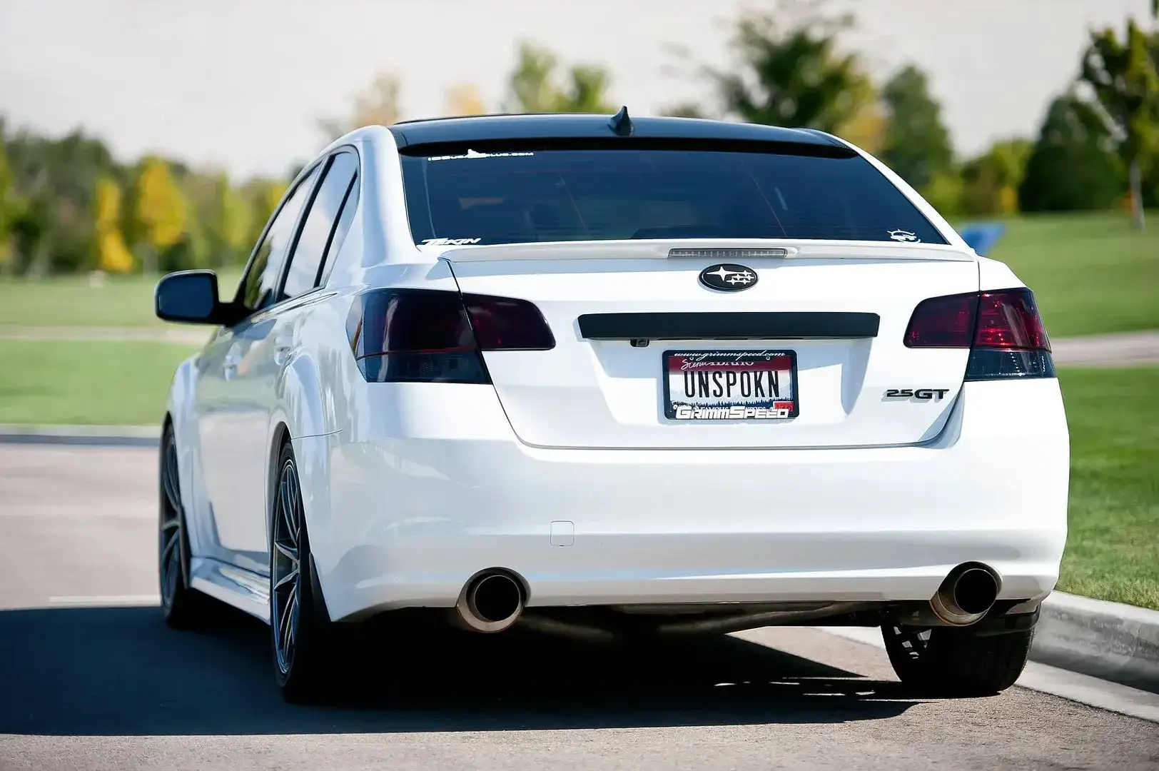 2011 Subaru Legacy - Image 4