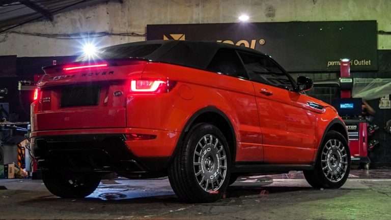 2015 Land Rover Range Rover Evoque - Image 3