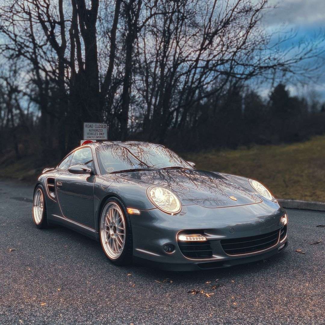 2010 Porsche 911 - Image 3
