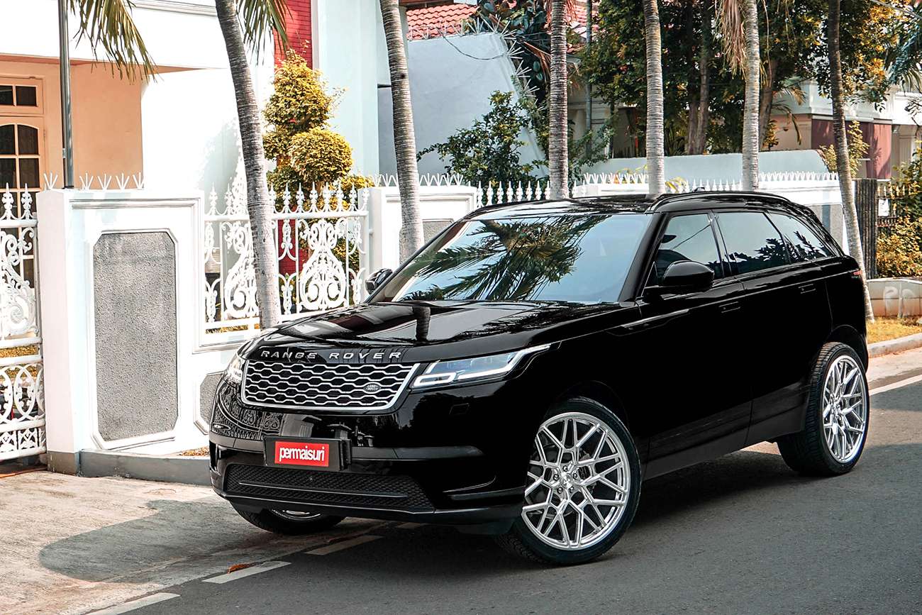 2020 Land Rover Range Rover Velar - Image 1
