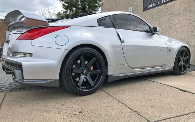 2005 Nissan 350Z - Image 3