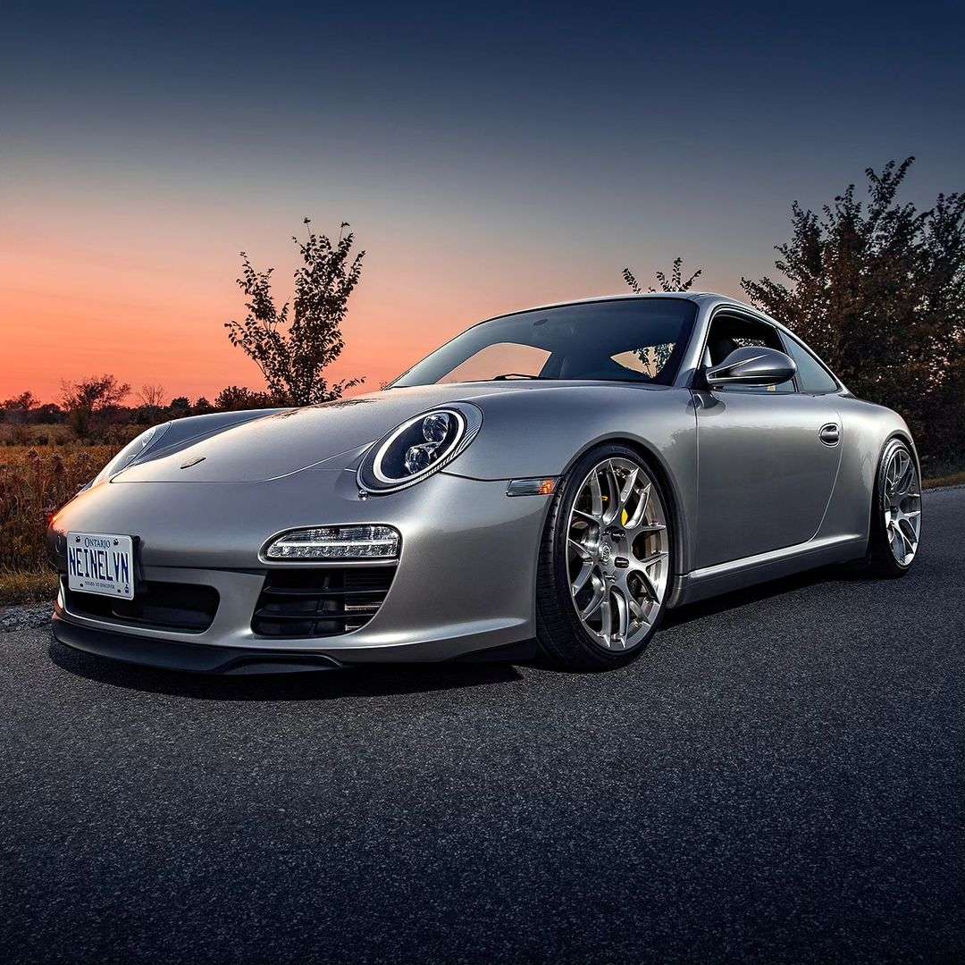 2011 Porsche 911 - Image 2
