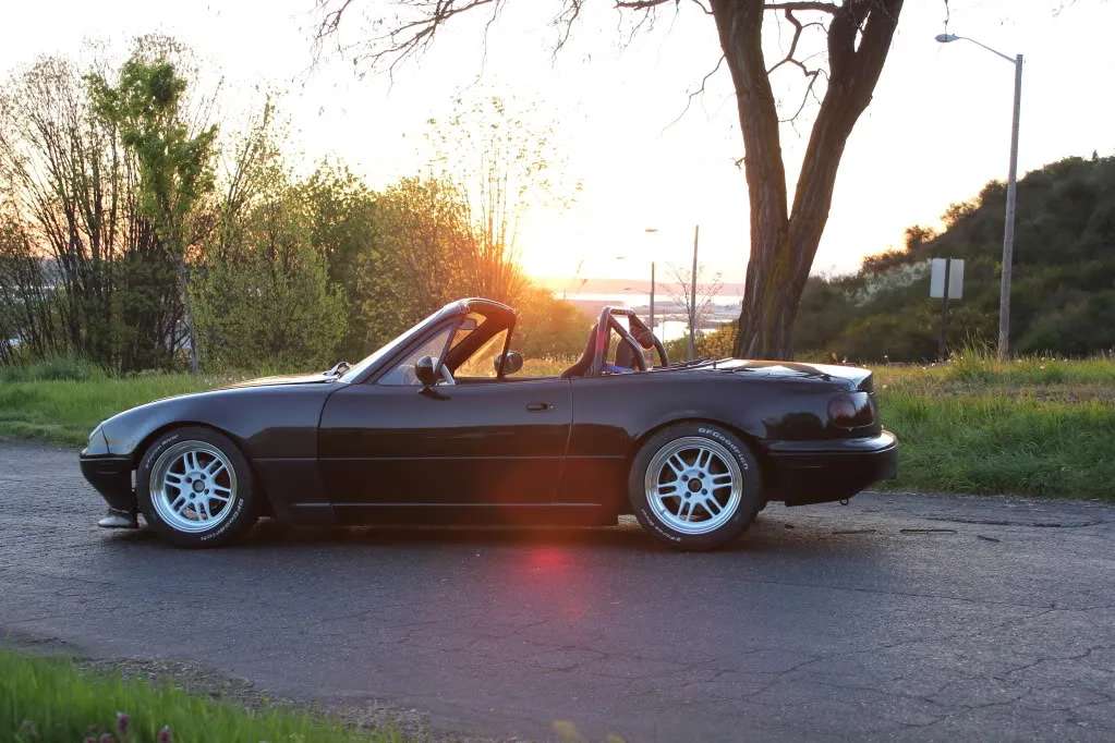 1992 Mazda Miata - Image 5