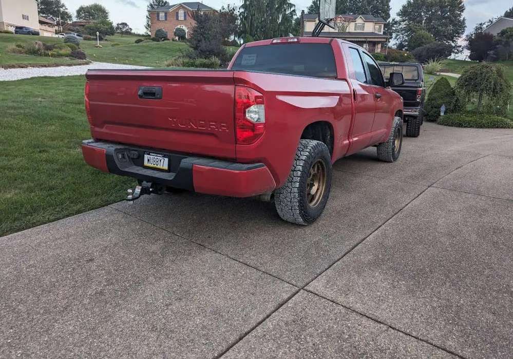 2020 Toyota Tundra - Image 4
