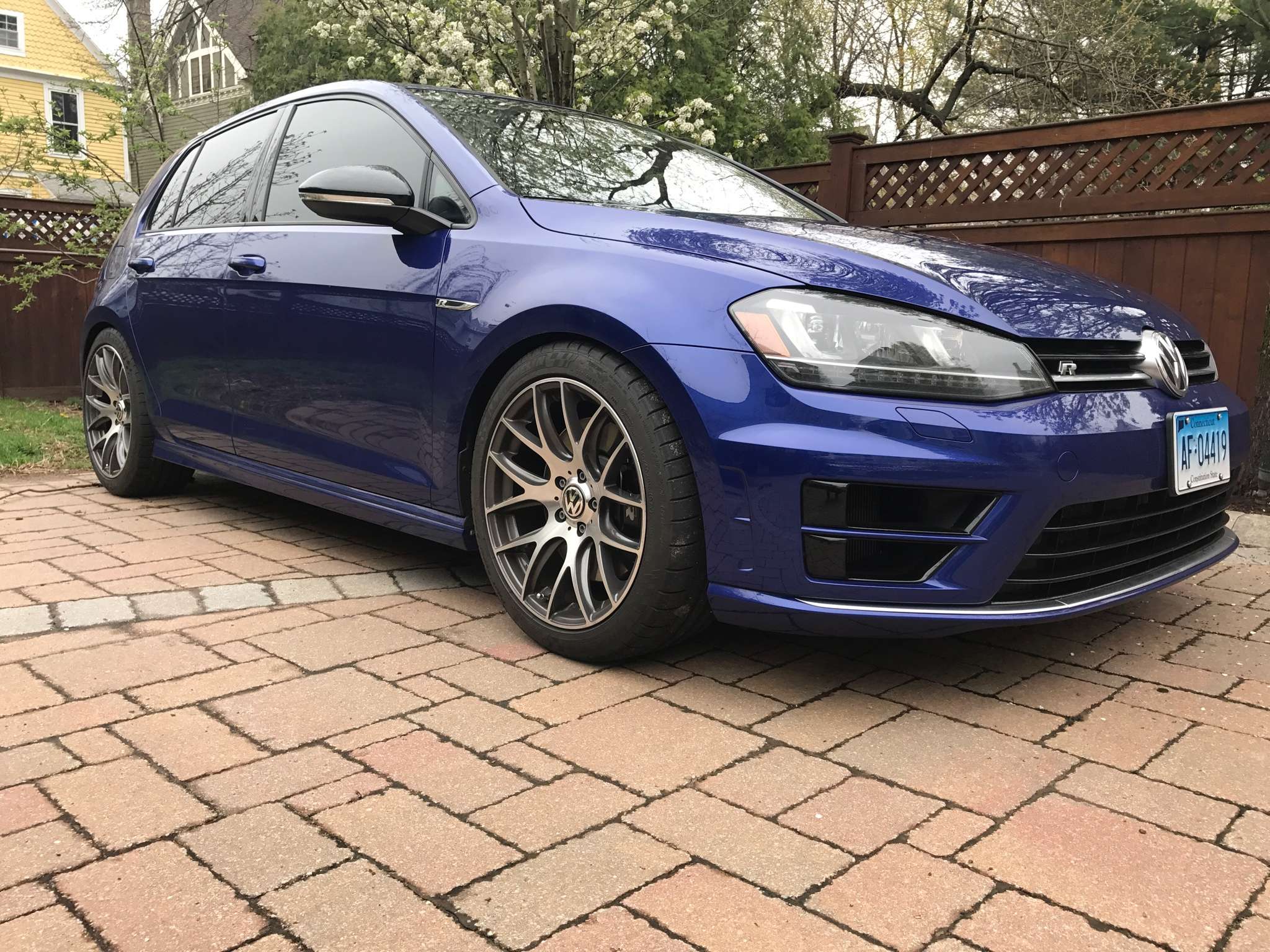 2015 Volkswagen GTI - Image 1