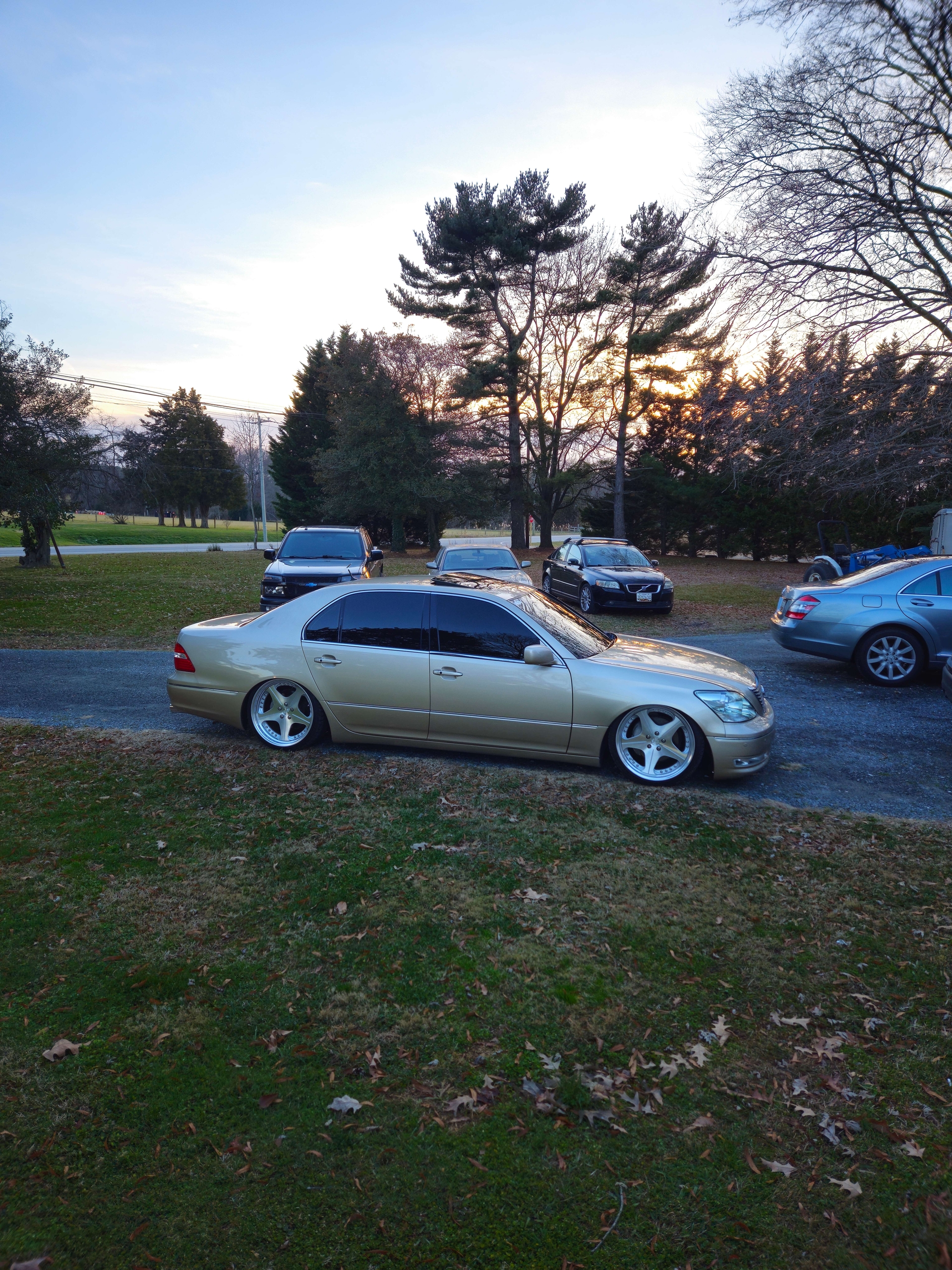2006 Lexus LS430 - Image 2